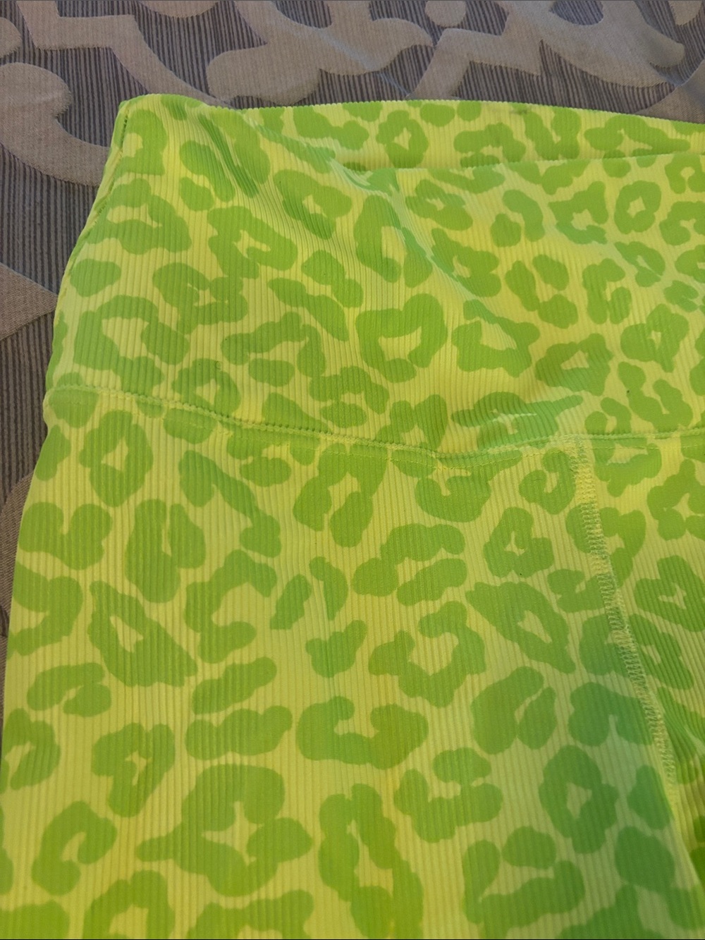 Beach Riot Neon Lime Leopard-Print Leggings - Picture 4 of 4